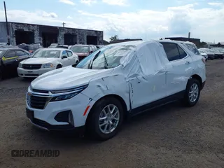 2024 Chevrolet Equinox LT z VIN 3GNAXTEG7RS215833, wystawiony jako IAAI lot #42727224 z przebiegiem 14 684 mil mil oraz . Historia ofert i sprzedaży dostępna na DreamBid. Obrazek 2.