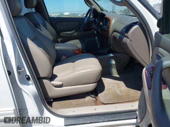 2005 Toyota Tundra Limited z VIN 5TBDT48175S490771, wystawiony jako IAAI lot #42117084 z przebiegiem 233 575 mil mil oraz . Historia ofert i sprzedaży dostępna na DreamBid. Obrazek 5.