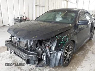 2016 Volkswagen Jetta Sport z VIN 3VWD17AJ0GM283938, wystawiony jako IAAI lot #41861923 z przebiegiem 118 418 mil mil oraz . Historia ofert i sprzedaży dostępna na DreamBid. Obrazek 6.