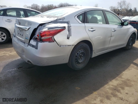 2013 Nissan Altima 2.5 SV with VIN 1N4AL3AP7DN550660, listed as a Copart auction lot 52416365 with 205,781 mi miles and Salvage Title. Bid and sale history available at carsss.com. Image 3.