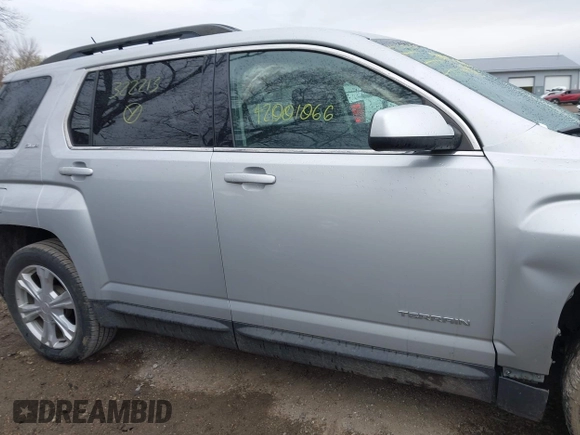 2017 GMC Terrain SLE z VIN 2GKALNEK0H6322213, wystawiony jako IAAI lot #42001066 z przebiegiem 84 892 mil mil oraz . Historia ofert i sprzedaży dostępna na DreamBid. Obrazek 13.