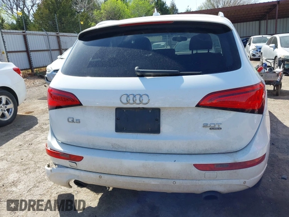 2014 Audi Q5 Premium Plus z VIN WA1LFAFP2EA007145, wystawiony jako IAAI lot #41937027 z przebiegiem 139 418 mil mil oraz . Historia ofert i sprzedaży dostępna na DreamBid. Obrazek 16.