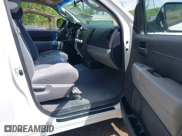 2008 Toyota Tundra 4WD Truck with VIN 5TFBT54108X012684, listed as a IAAI auction lot 42187646 with 149,140 mi miles. Bid and sale history available at carsss.com. Image 5.