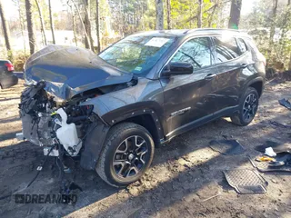 2022 Jeep Compass Latitude with VIN 3C4NJDBB8NT124794, listed as a IAAI auction lot 41817343 with 55,166 mi miles and . Bid and sale history available at DreamBid. Image 18.
