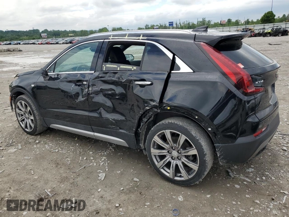 2019 Cadillac XT4 FWD Premium Luxury z VIN 1GYFZCR49KF147242, wystawiony jako Copart lot #55483215 z przebiegiem 94 990 mil mil oraz Szkoda całkowita • Salvage title. Historia ofert i sprzedaży dostępna na DreamBid. Obrazek 2.