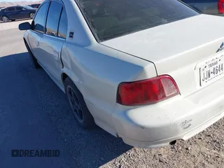 2003 Mitsubishi Galant ES with VIN 4A3AA46GX3E212373, listed as a IAAI auction lot 41051788 with 275,048 mi miles. Bid and sale history available at carsss.com. Image 6.
