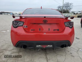 2020 Toyota 86 GT with VIN JF1ZNAE18L8752007, listed as a Copart auction lot 85584844 with 84,127 mi miles and Salvage Title. Bid and sale history available at carsss.com. Image 6.