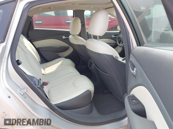 2013 Dodge Dart Limited с VIN 1C3CDFCH3DD198744, выставлен на аукционе IAAI как лот 42423221 с пробегом 132 286 миль миль и . История ставок и продаж доступна на DreamBid. Изображение 8.
