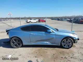 2010 Hyundai Genesis Coupe Premium with VIN KMHHT6KD1AU040560, listed as a IAAI auction lot 41360956 with 118,738 mi miles. Bid and sale history available at carsss.com. Image 13.