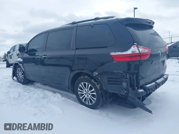 2019 Toyota Sienna XLE Auto Access Seat with VIN 5TDYZ3DC5KS967976, listed as a IAAI auction lot 41623525 with 83,527 mi miles. Bid and sale history available at carsss.com. Image 3.
