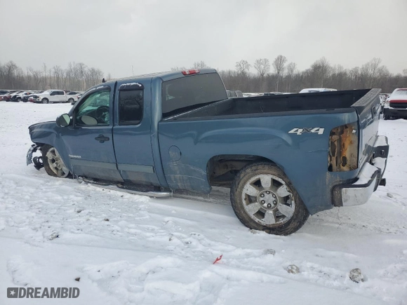 2011 GMC Sierra 1500 SLE with VIN 1GTR2VE34BZ121582, listed as a Copart auction lot 45850475 with 131,584 mi miles and Salvage Title. Bid and sale history available at carsss.com. Image 2.