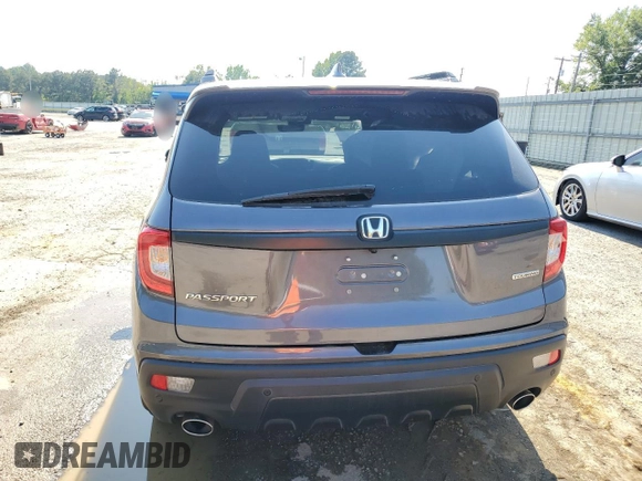 2021 Honda Passport Touring z VIN 5FNYF7H97MB011307, wystawiony jako Copart lot #52310415 z przebiegiem 72 118 mil mil oraz Szkoda całkowita • Salvage title. Historia ofert i sprzedaży dostępna na DreamBid. Obrazek 6.