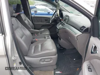 2009 Honda Odyssey Touring with VIN 5FNRL38859B029714, listed as a IAAI auction lot 42266381 with 196,747 mi miles and . Bid and sale history available at DreamBid. Image 5.