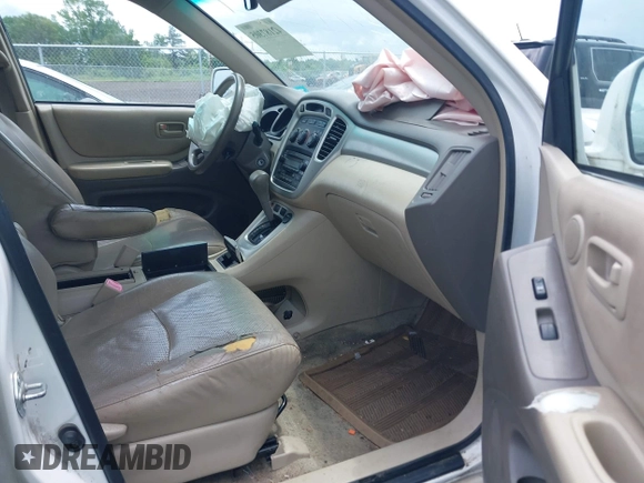 2005 Toyota Highlander z VIN JTEGP21AX50084893, wystawiony jako IAAI lot #42187305 z przebiegiem 275 113 mil mil oraz . Historia ofert i sprzedaży dostępna na DreamBid. Obrazek 5.
