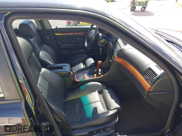 2001 BMW 7 Series 740i with VIN WBAGG83481DN86607, listed as a IAAI auction lot 42686666 with 115,753 mi miles and . Bid and sale history available at DreamBid. Image 5.
