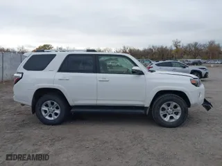 2020 Toyota 4Runner SR5 with VIN JTEBU5JR8L5758906, listed as a IAAI auction lot 40790726 with 69,848 mi miles. Bid and sale history available at carsss.com. Image 13.