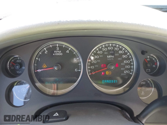 2007 Chevrolet Avalanche LTZ with VIN 3GNFK12397G239027, listed as a IAAI auction lot 42106910 with 212,774 mi miles and . Bid and sale history available at DreamBid. Image 7.