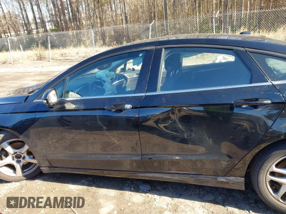 2016 Ford Fusion SE with VIN 3FA6P0H7XGR262972, listed as a IAAI auction lot 41374826 with 226,818 mi miles and . Bid and sale history available at DreamBid. Image 14.