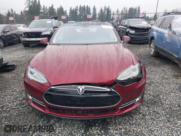 2012 Tesla Model S Performance with VIN 5YJSA1DP3CFS00394, listed as a IAAI auction lot 41309464 with 91,561 mi miles and . Bid and sale history available at DreamBid. Image 12.