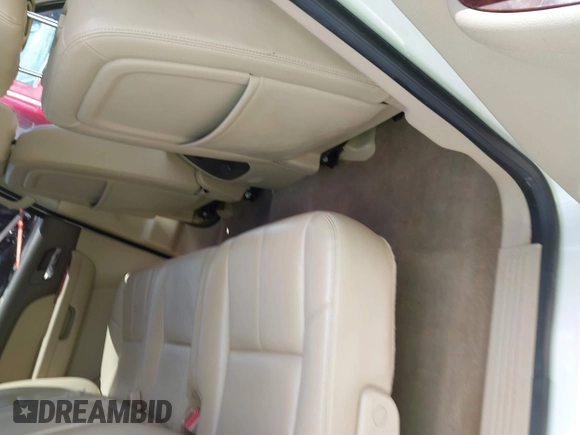 2012 Chevrolet Silverado 1500 LTZ with VIN 3GCPKTE7XCG207494, listed as a IAAI auction lot 42045069 with 304,090 mi miles and . Bid and sale history available at DreamBid. Image 8.