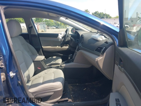 2017 Hyundai Elantra SE с VIN 5NPD84LFXHH041283, выставлен на аукционе IAAI как лот 42600401 с пробегом 151 472 миль миль и . История ставок и продаж доступна на DreamBid. Изображение 5.