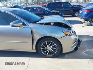 2016 Lexus ES with VIN 58ABK1GG8GU032522, listed as a IAAI auction lot 41666584 with 60,416 mi miles and . Bid and sale history available at carsss.com. Image 18.