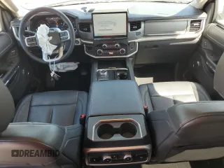 2024 Ford Expedition Max XLT with VIN 1FMJK1H85REA03549, listed as a Copart auction lot 49989325 with 44,166 mi miles and Salvage Title. Bid and sale history available at DreamBid. Image 8.