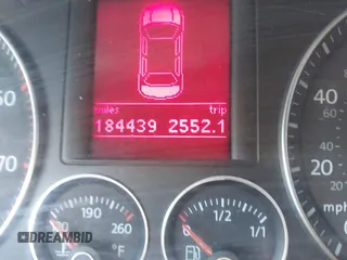 2005 Volkswagen Jetta 2.5L with VIN 3VWDF71K75M605160, listed as a IAAI auction lot 41624273 with 184,439 mi miles and . Bid and sale history available at DreamBid. Image 15.