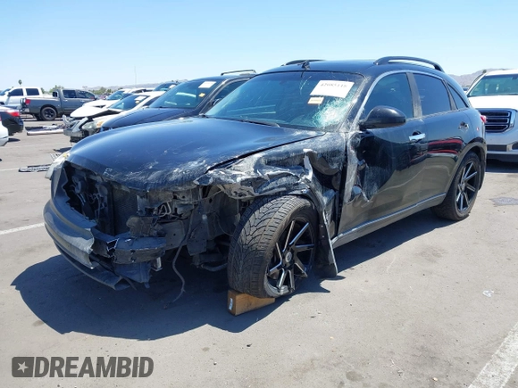 2005 Infiniti FX35 with VIN JNRAS08W95X215995, listed as a IAAI auction lot 42085118 with 295,901 mi miles. Bid and sale history available at carsss.com. Image 2.