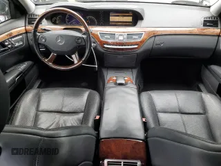 2007 Mercedes-Benz S 550 with VIN WDDNG71XX7A055829, listed as a Copart auction lot 53868385 with 178,037 mi miles and Clean Title. Bid and sale history available at DreamBid. Image 8.