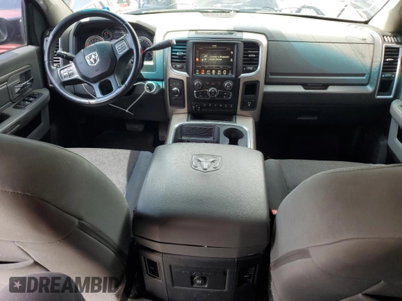 2017 Ram 2500 SLT z VIN 3C6UR5DL9HG667902, wystawiony jako Copart lot #57996355 z przebiegiem 383 028 mil mil oraz Czysty tytuł • Clean title. Historia ofert i sprzedaży dostępna na DreamBid. Obrazek 8.