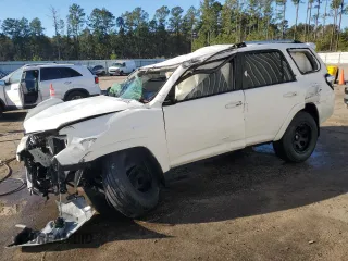 2021 Toyota 4Runner SR5 с VIN JTEMU5JRXM5885327, выставлен на аукционе Copart как лот 87850005 с пробегом 64 848 миль миль и На запчасти • Non repairable. История ставок и продаж доступна на DreamBid. Изображение 1.