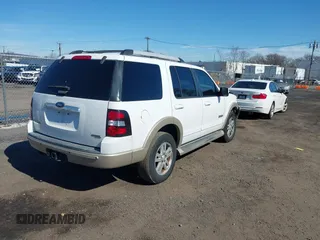 2006 Ford Explorer z VIN 1FMEU64E56UA48934, wystawiony jako IAAI lot #41807718 z przebiegiem 114 928 mil mil oraz . Historia ofert i sprzedaży dostępna na DreamBid. Obrazek 4.