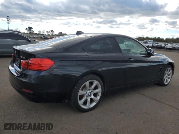 2015 BMW 4 Series 428i xDrive z VIN WBA3N9C57FK248170, wystawiony jako Copart lot #43740655 z przebiegiem 77 401 mil mil oraz Czysty tytuł • Clean title. Historia ofert i sprzedaży dostępna na DreamBid. Obrazek 3.