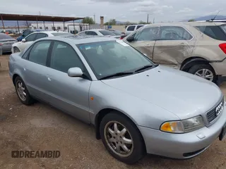 1998 Audi A4 с VIN WAUCB28D6WA189098, выставлен на аукционе IAAI как лот 41794487 с пробегом 145 089 миль миль и . История ставок и продаж доступна на DreamBid. Изображение 1.