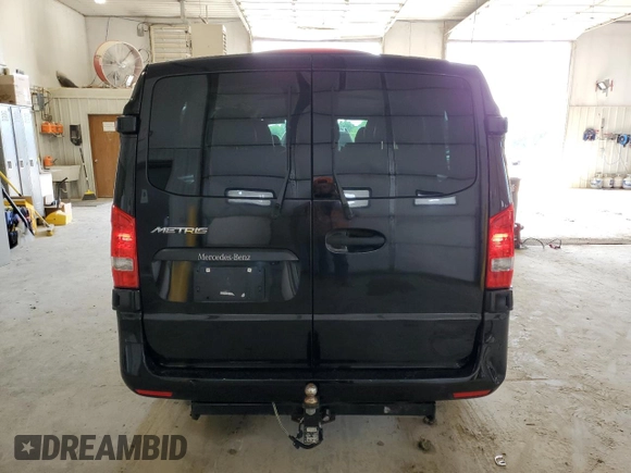 2018 Mercedes-Benz Metris Passenger with VIN WD4PG2EE9J3407136, listed as a Copart auction lot 57643755 with 147,836 mi miles and Clean title. Bid and sale history available at DreamBid. Image 6.
