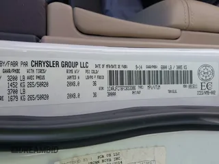 2015 Jeep Grand Cherokee Overland with VIN 1C4RJFCT6FC653386, listed as a IAAI auction lot 42084723 with 101,993 mi miles. Bid and sale history available at carsss.com. Image 9.
