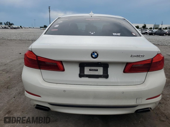 2019 BMW 5 Series 540i with VIN WBAJE5C50KWW15915, listed as a Copart auction lot 61334275 with 73,279 mi miles and Non repairable. Bid and sale history available at DreamBid. Image 6.