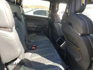 2023 Rivian R1S Launch Edition z VIN 7PDSGABLXPN004161, wystawiony jako Copart lot #67390954 z przebiegiem Nie podano mil oraz Szkody całkowita. Historia ofert i sprzedaży dostępna na DreamBid. Obrazek 10.