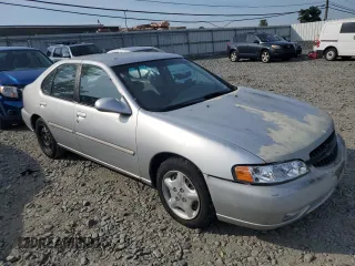 2000 Nissan Altima XE with VIN 1N4DL01DXYC223544, listed as a Copart auction lot 60718294 with 78,240 mi miles and Clean Title. Bid and sale history available at carsss.com. Image 4.