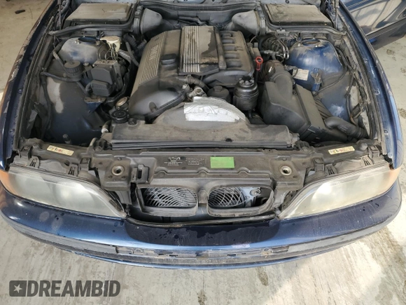 2000 BMW 5 Series 528iA with VIN WBADM6346YGU08106, listed as a Copart auction lot 84322434 with 298,587 mi miles and Clean Title. Bid and sale history available at carsss.com. Image 11.