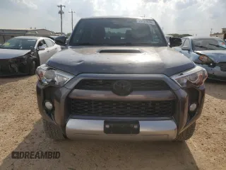 2019 Toyota 4Runner SR5 с VIN JTEBU5JR9K5702911, выставлен на аукционе Copart как лот 54727035 с пробегом 93 972 миль миль и Чистый • Clean title. История ставок и продаж доступна на DreamBid. Изображение 5.