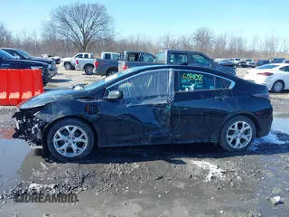 2018 Chevrolet Volt Premier with VIN 1G1RB6S53JU105731, listed as a IAAI auction lot 41861608 with 120,809 mi miles. Bid and sale history available at carsss.com. Image 15.