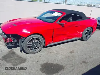2022 Ford Mustang EcoBoost z VIN 1FATP8UHXN5119035, wystawiony jako IAAI lot #42279729 z przebiegiem 55 742 mil mil oraz . Historia ofert i sprzedaży dostępna na DreamBid. Obrazek 6.
