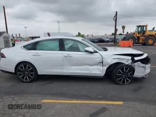 2024 Honda Accord Touring with VIN 1HGCY2F81RA014559, listed as a IAAI auction lot 42036422 with 39,914 mi miles and . Bid and sale history available at DreamBid. Image 13.