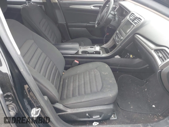 2018 Ford Fusion SE with VIN 3FA6P0HD7JR275157, listed as a IAAI auction lot 41961008 with 120,111 mi miles. Bid and sale history available at carsss.com. Image 5.