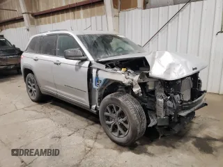 2024 Jeep Grand Cherokee Laredo с VIN 1C4RJHAG9RC123385, выставлен на аукционе Copart как лот 83074564 с пробегом 3 442 миль миль и Списание • Salvage title. История ставок и продаж доступна на DreamBid. Изображение 4.