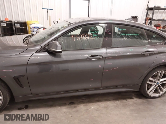 2018 BMW 4 Series 430i xDrive with VIN WBA4J3C52JBG95207, listed as a IAAI auction lot 41509392 with 68,193 mi miles and . Bid and sale history available at DreamBid. Image 14.