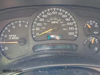 2004 Chevrolet Tahoe LT with VIN 1GNEC13Z04R118619, listed as a IAAI auction lot 42037638 with 234,472 mi miles. Bid and sale history available at carsss.com. Image 7.