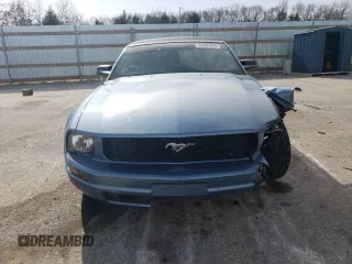 2007 Ford Mustang Deluxe with VIN 1ZVFT84N975336617, listed as a Copart auction lot 48984825 with 86,876 mi miles and Salvage Title. Bid and sale history available at carsss.com. Image 5.